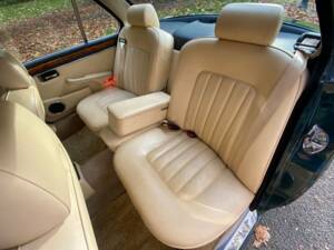 Bild 27/50 von Daimler Double Six (1992)