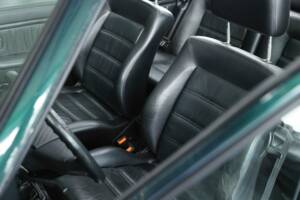 Image 19/36 of Volkswagen Golf Mk I Convertible 1.8 (1993)