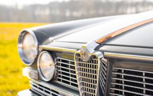 Afbeelding 12/39 van Alfa Romeo 2600 Berlina (1962)
