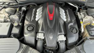 Image 45/54 of Maserati Quattroporte GTS (2015)