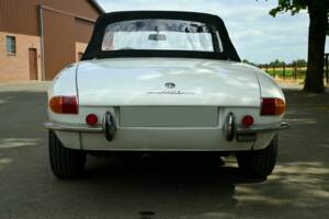 Image 12/66 of Alfa Romeo 1750 Spider Veloce (1968)