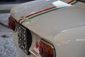 Image 24/28 de Alfa Romeo Giulia GT 1300 Junior (1970)