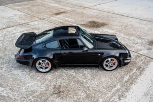 Bild 6/33 von Porsche 911 Turbo 3.6 (1993)