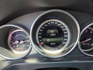Immagine 6/11 di Mercedes-Benz E 63 S AMG 4MATIC T (2013)