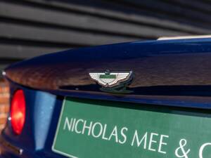 Imagen 39/50 de Aston Martin V8 Vantage Volante (2000)