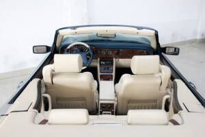 Bild 25/40 von Rolls-Royce Corniche V (2000)