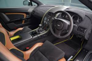 Bild 12/50 von Aston Martin V8 Vantage AMR (2018)