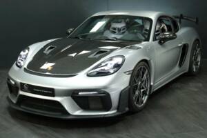 Image 38/50 of Porsche 718 Cayman GT4 RS Weissach (2023)