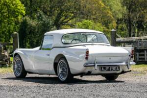 Afbeelding 4/37 van Daimler SP 250 (1963)