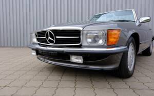 Image 37/97 de Mercedes-Benz 560 SL (1987)