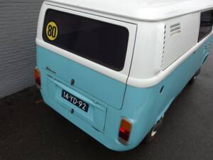 Bild 17/99 von Volkswagen T2b Kastenwagen (1977)