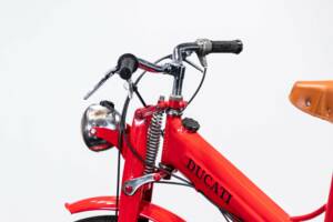 Image 9/50 de Ducati Cucciolo (1953)