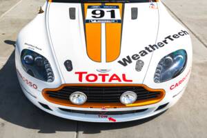 Bild 21/50 von Aston Martin V8 Vantage (2010)