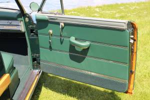 Image 28/52 of Chrysler New Yorker (1949)