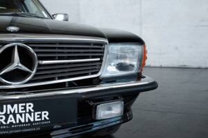 Image 28/50 de Mercedes-Benz 560 SL (1989)
