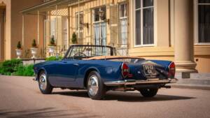 Immagine 2/23 di Lancia Flaminia GT 2.8 3C Touring (1969)