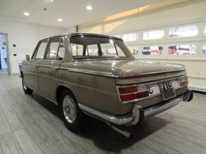 Imagen 3/15 de BMW 2000 (1966)