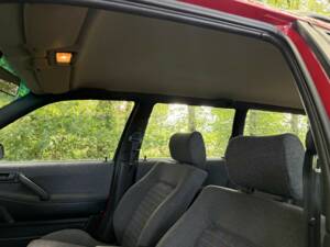 Image 14/21 of Volkswagen Passat Variant 2.0 (1990)