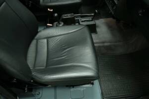 Image 26/50 of Mercedes-Benz G 230 (1993)