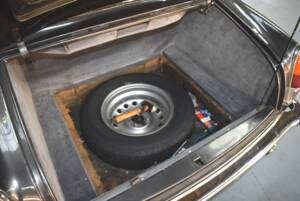 Image 22/65 de Gordon-Keeble GT (1964)