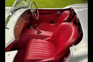 Bild 16/24 von AC Cobra 289 (2001)