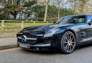 Bild 7/17 von Mercedes-Benz SLS AMG (2010)