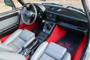 Immagine 28/50 di Alfa Romeo 2.0 Spider QV (1988)