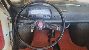 Image 17/31 of FIAT 500 L (1972)