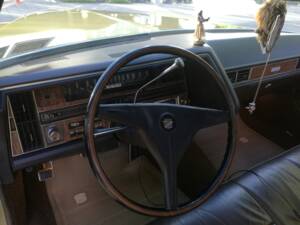 Imagen 11/25 de Cadillac Sedan DeVille (1970)