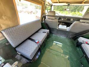 Image 51/64 of Land Rover Defender 90 Td5 (1999)