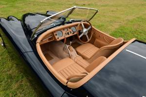 Image 26/50 de Jaguar XK 140 SE OTS (1956)