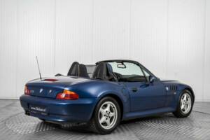 Image 2/50 of BMW Z3 2.0 (1999)