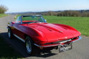 Image 32/43 de Chevrolet Corvette Sting Ray Convertible (1964)