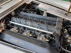 Image 27/30 of Maserati 3500 GTI Touring (1961)