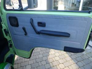 Image 7/15 of Volkswagen T3 Caravelle GL 1.9 (1990)