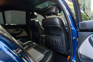 Bild 22/58 von BMW M5 (2001)