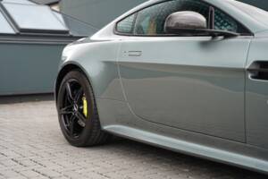 Bild 49/50 von Aston Martin V8 Vantage AMR (2018)