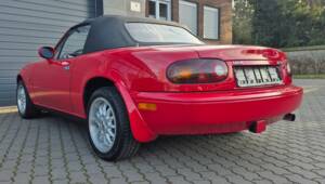 Image 3/56 de Mazda MX-5 1.8 (1995)