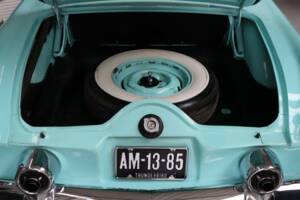 Bild 43/50 von Ford Thunderbird (1955)