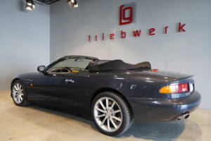 Afbeelding 2/20 van Aston Martin DB 7 Vantage (2003)