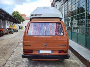 Image 9/46 of Volkswagen T3 Westfalia 1.6 (1981)