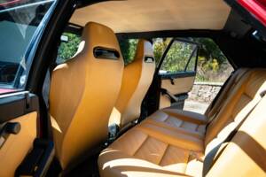 Image 13/63 of Lancia Delta HF Integrale Evoluzione II (1994)