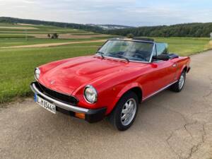 Bild 3/6 von FIAT 124 Spidereuropa (1985)