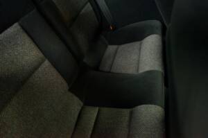 Image 24/55 of Mitsubishi Starion (1989)