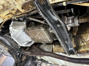 Bild 30/36 von Opel GT 1900 (1971)