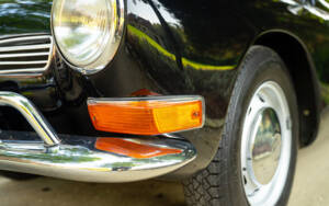 Image 15/65 de Volkswagen Karmann Ghia 1600 (1971)