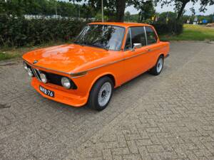 Imagen 2/10 de BMW 1802 (1975)