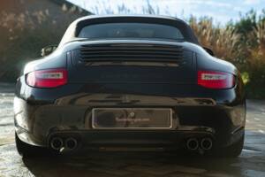 Image 8/50 of Porsche 911 Carrera GTS (2011)