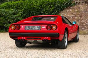 Image 45/50 de Ferrari 308 GTSi (1981)