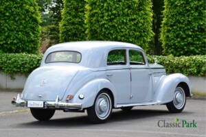 Image 4/50 of Mercedes-Benz 220 (1952)